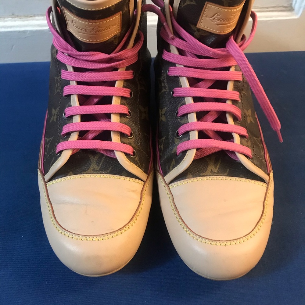 Louis Vuitton High Top Sneakers RARE HARD TOO FIND